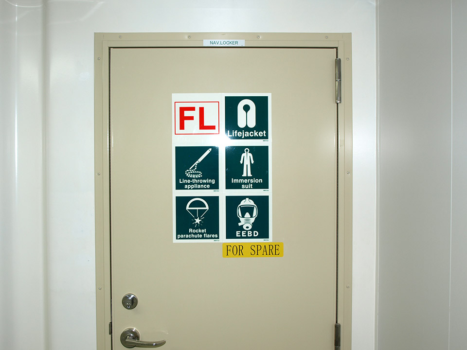 IMOシンボルマークステッカー（PETフィルム・蓄光）